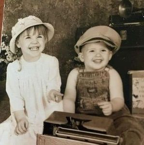 Meet your Posher, Brandon